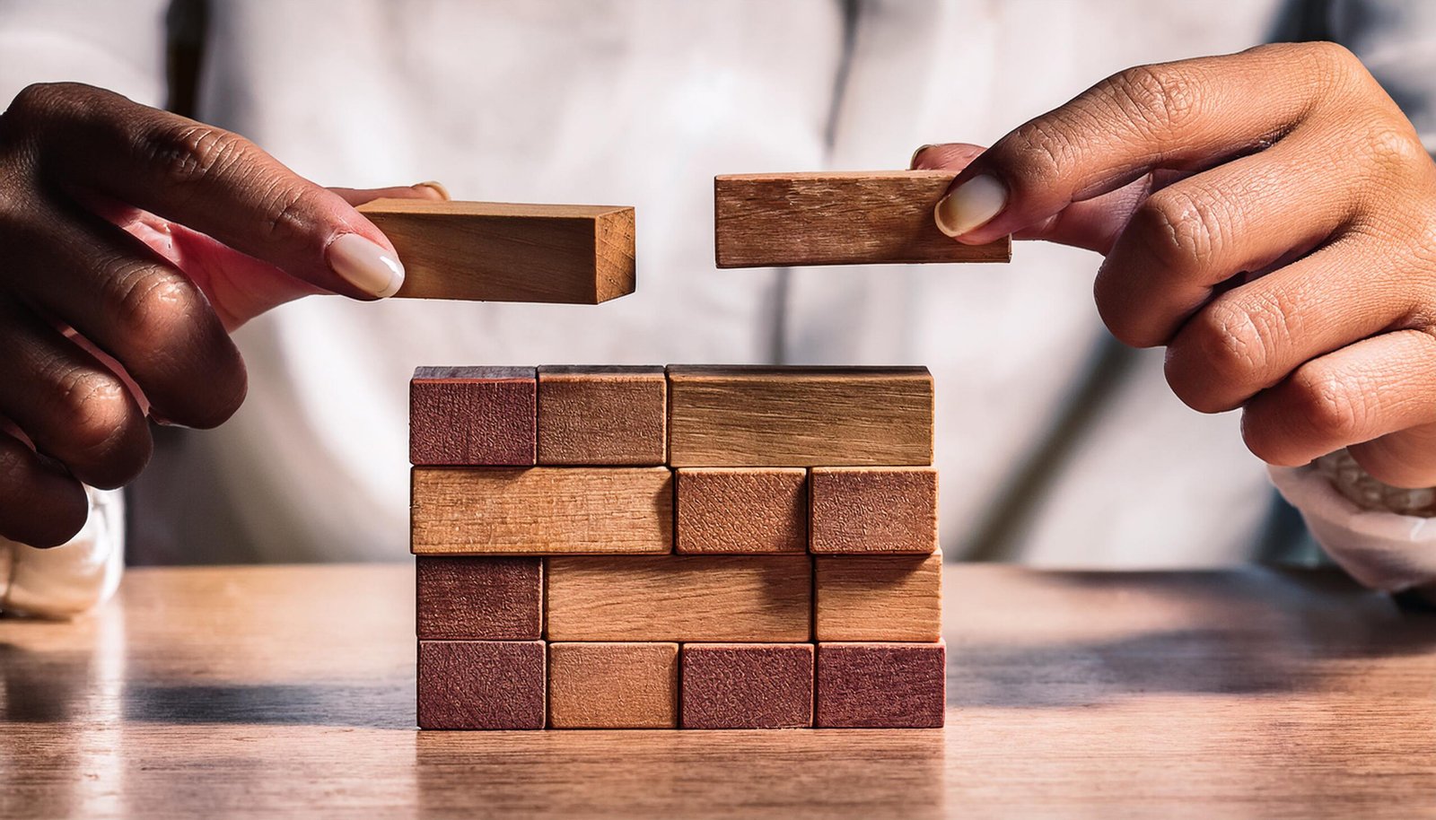 Structuring as Competitive Advantage